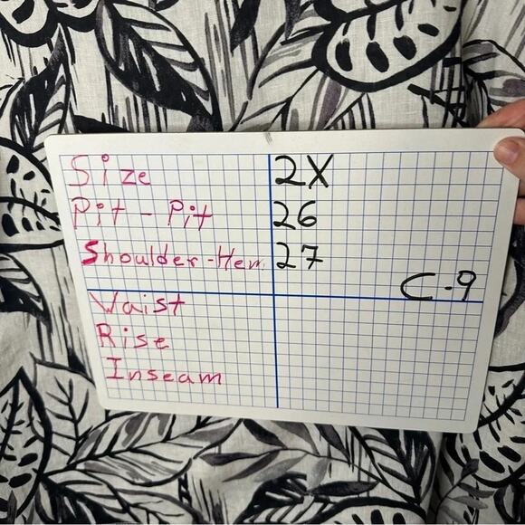 Tahari Women's Leaf Print 100% Linen Short Sleeve Shirt Lightweight plus size - Picture 10 of 10